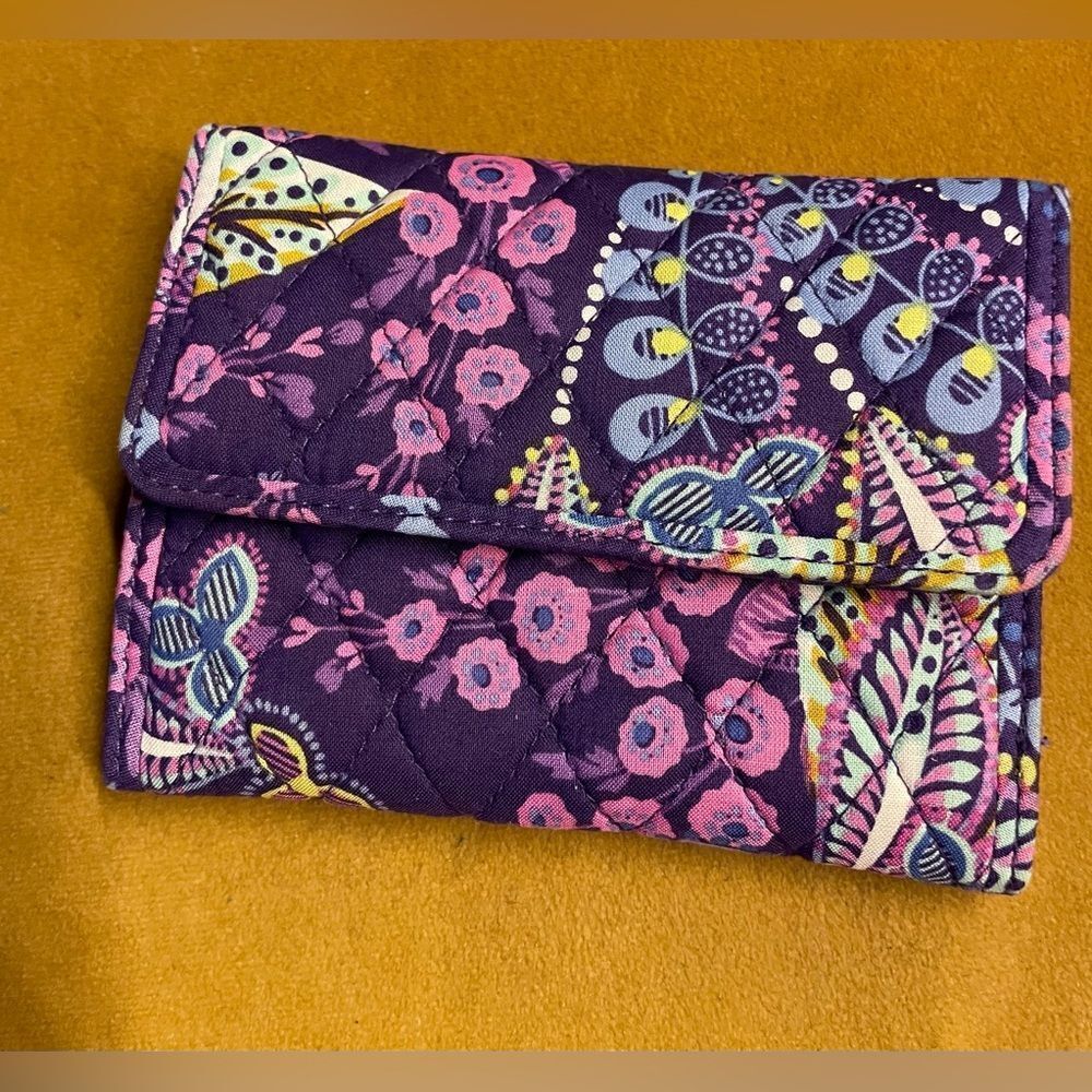 Vera Bradley Wallet Batik Leaves